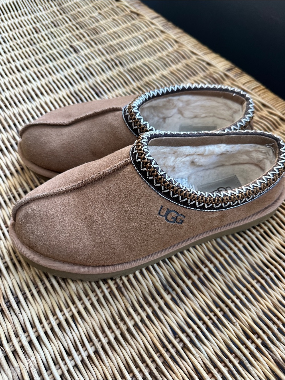 UGG Tasman